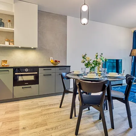 216 Z Basenem, Sauna, Jacuzzi, Przy Samej Plazy - 5d Niechorze